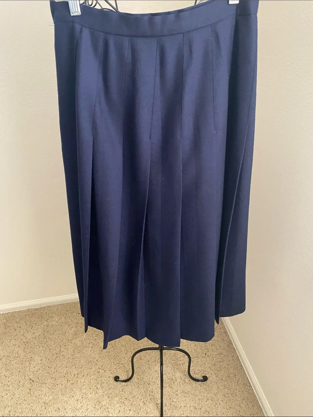 Vintage 100% Wool Classic Navy Pleated Skirt